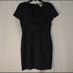 Banana republic v cut out navy dress
